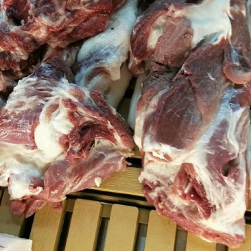 彝家跑山猪香肠腊肉
