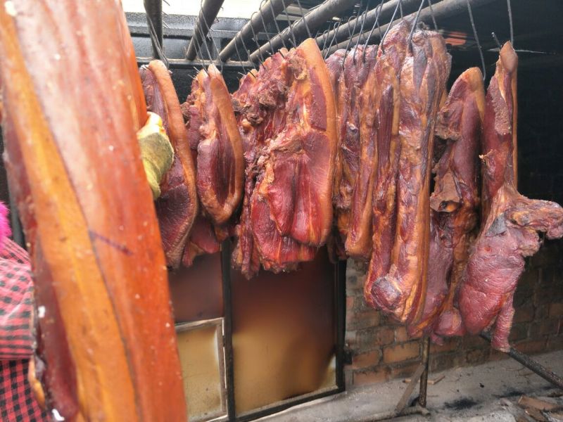 彝家跑山猪香肠腊肉