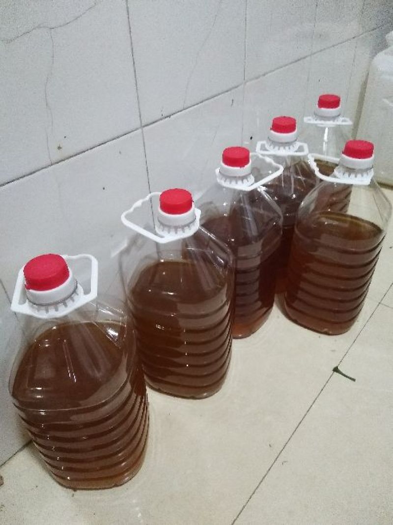 长年供应白壳，绿壳土鸡蛋。自家榨的茶籽油