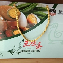 三味蛋，一蛋三味：皮蛋、卤蛋、咸蛋