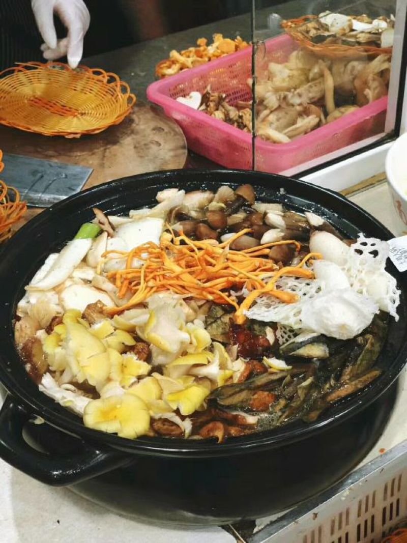 七彩菌汤包