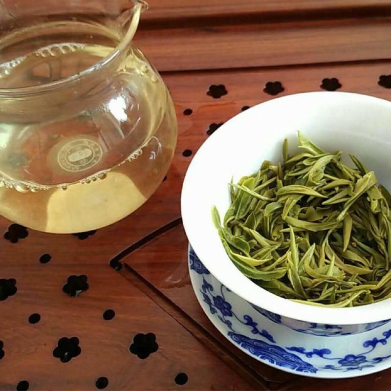 庐山云雾茶绿茶