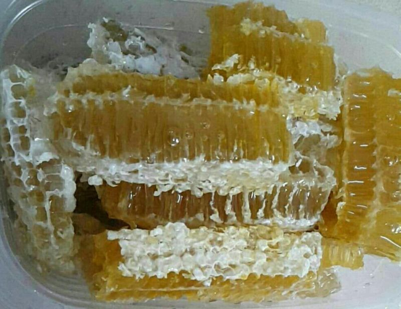 洋槐巢蜜蜂巢蜜浓度高全封盖自产自销，蜂场直发