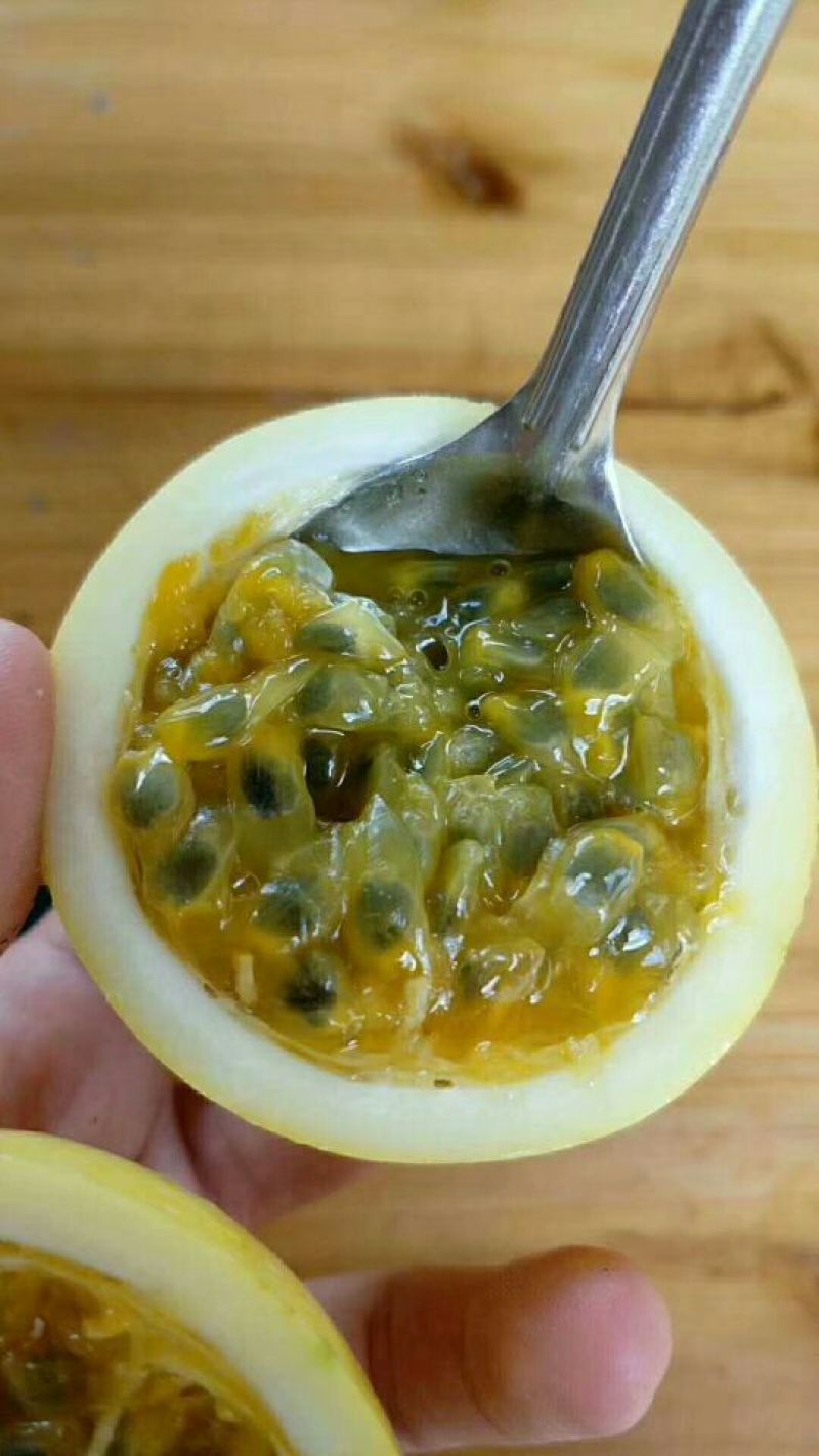 第二批百香果正式上市，欢迎订购，现摘现打包发货，全部走绿