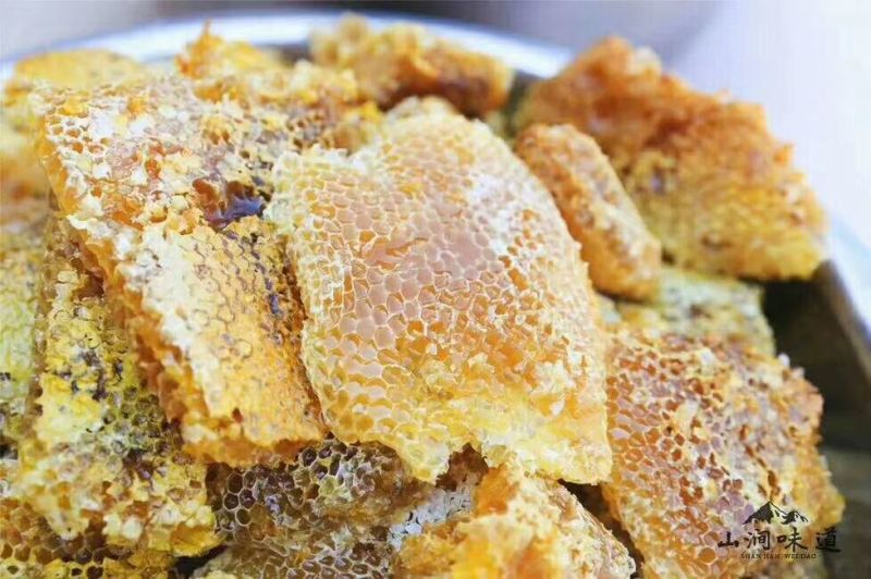 绿色无污染农家纯手工土蜂蜜