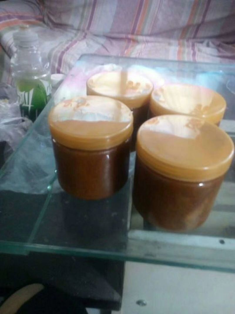 绿色无污染农家纯手工土蜂蜜
