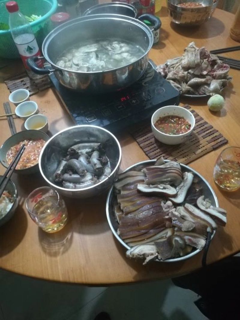 环江香猪的本地加工方法