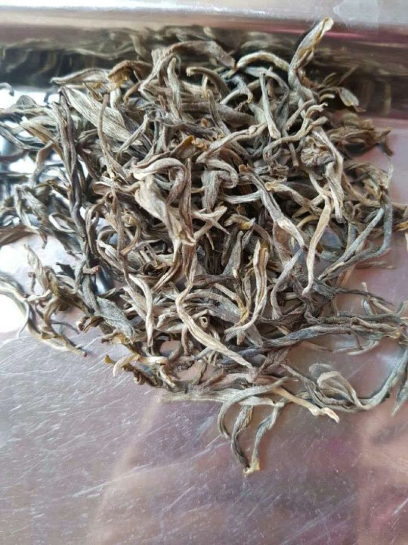 普洱生茶，晒青，古树茶。