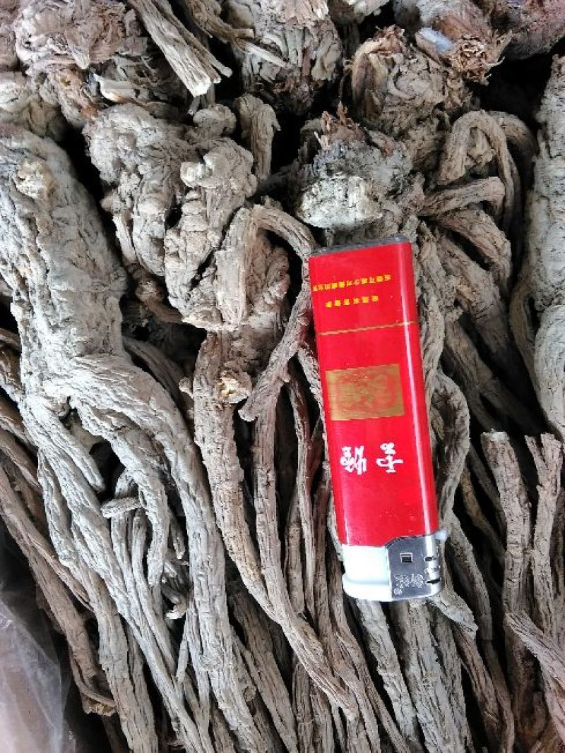 黄芪指甲片。