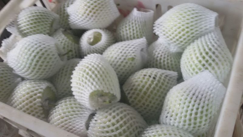皇冠梨膜袋半斤起步