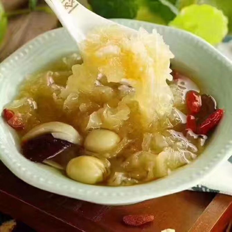 丑耳，是银耳中优良品种