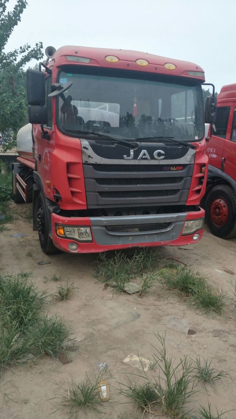 洒水车