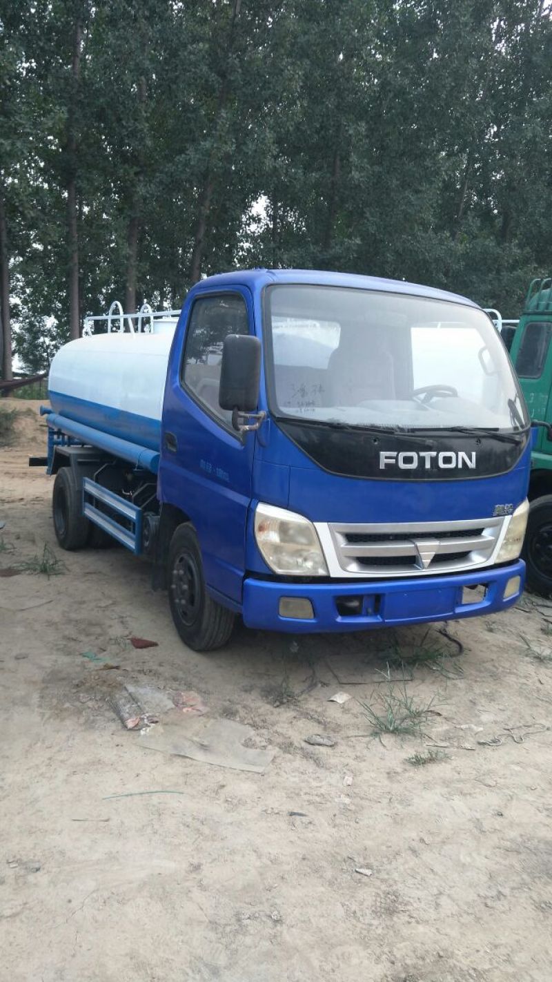 洒水车