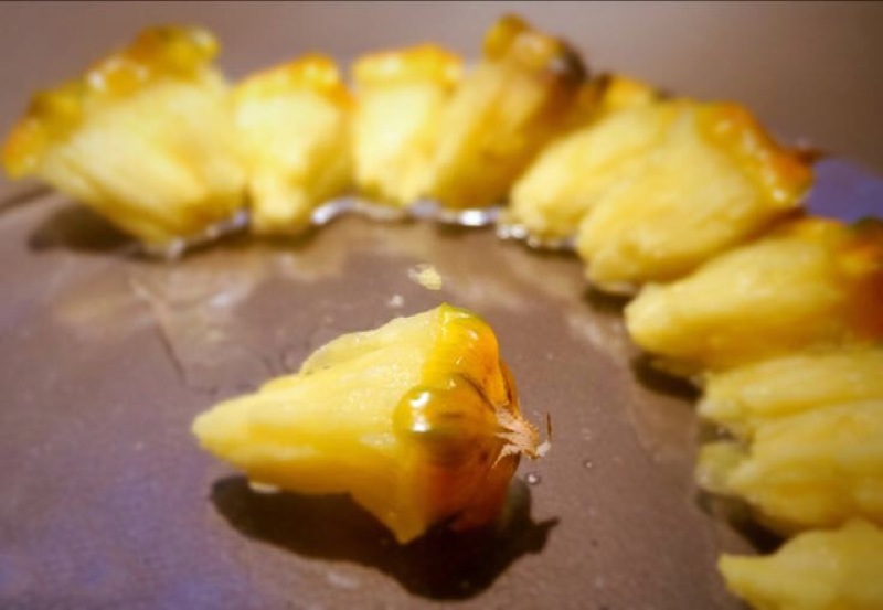 菠萝苗手撕菠萝苗