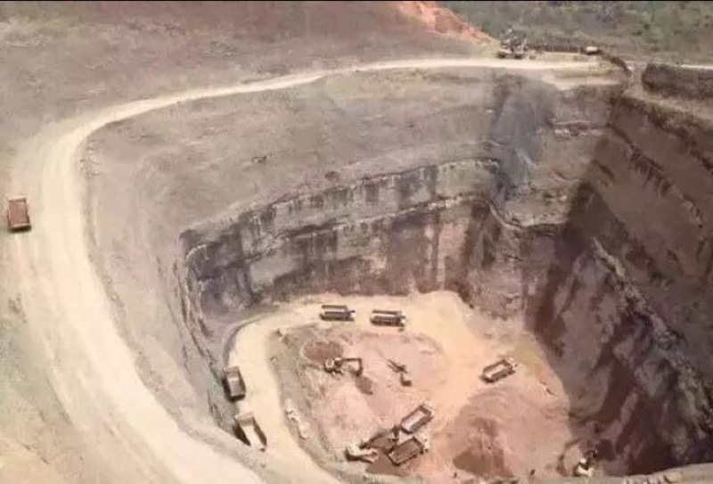 毛石