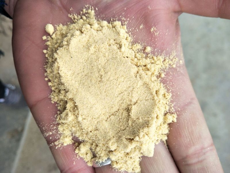 玉米皮面，灰分1以内，常年大量供应，饲料原料添加降低灰分