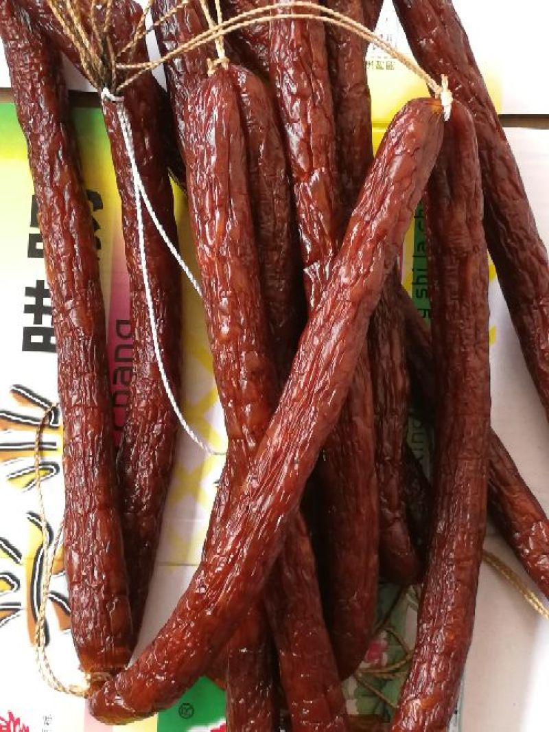 腊肠麻辣大香肠，广味大腊