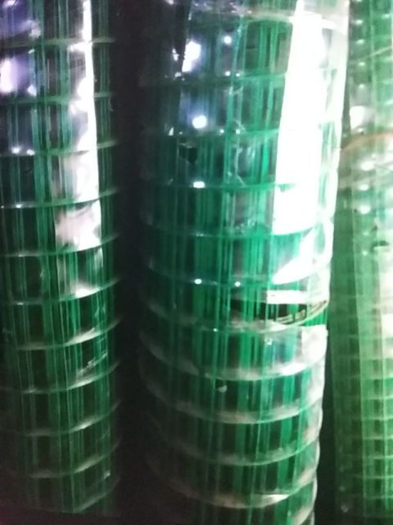 荷兰网，高速护栏网，养殖围网，装玉米棒子网