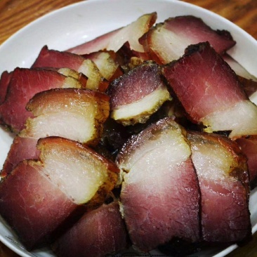 本地烟熏腊肉