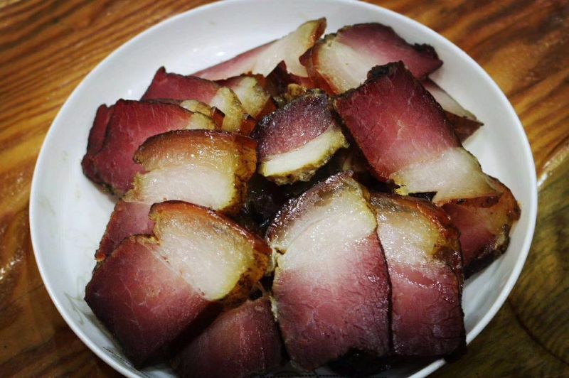 本地烟熏腊肉