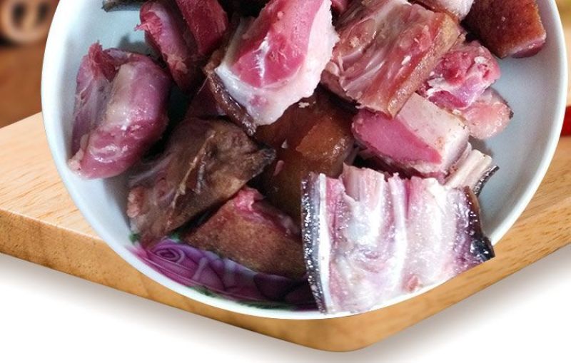 湘西的腊肉好吃。