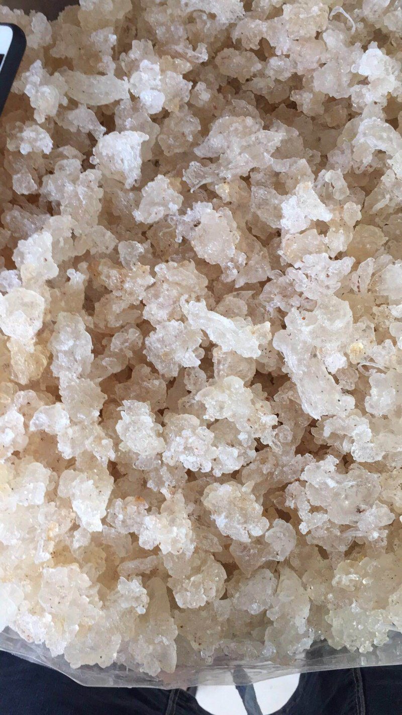 云南拉丝雪燕胶批发此货属B级雪燕欢迎选购厂家直销