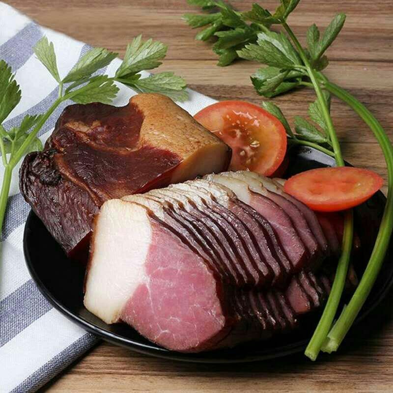 湘西腊肉，传统方法加工，口味纯正，历久弥香。
