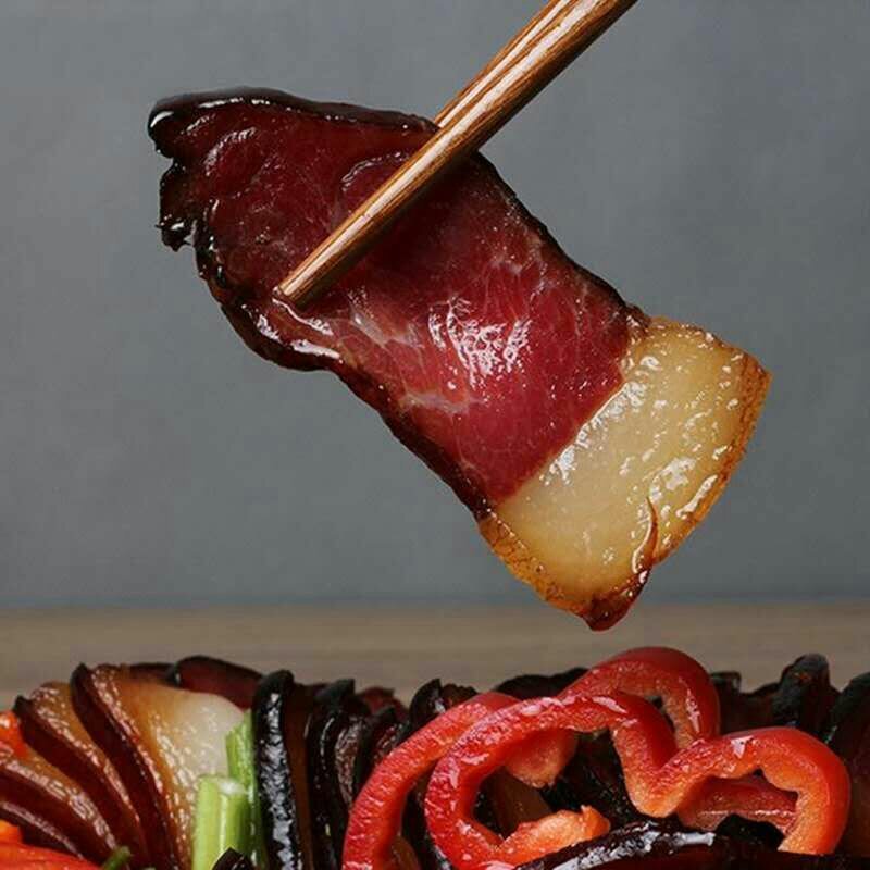 湘西腊肉，传统方法加工，口味纯正，历久弥香。