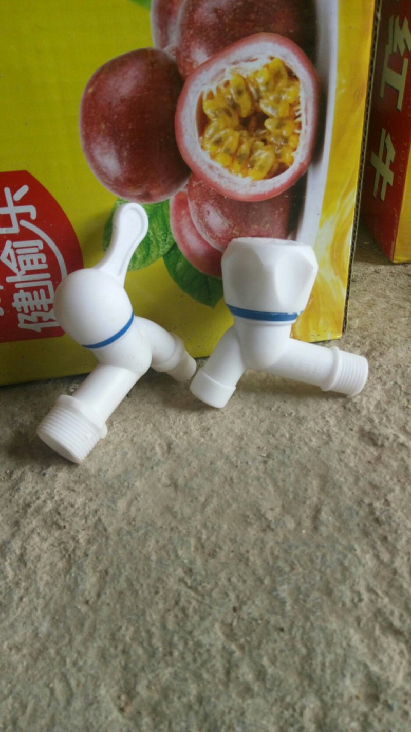 胶龙头