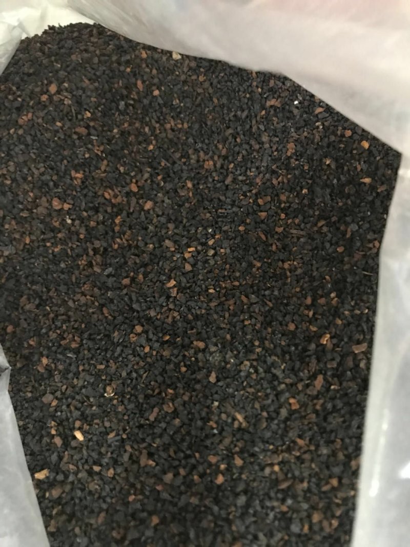 桦树茸黑晶
