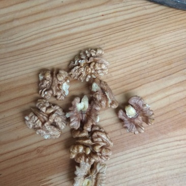 紫米核桃仁