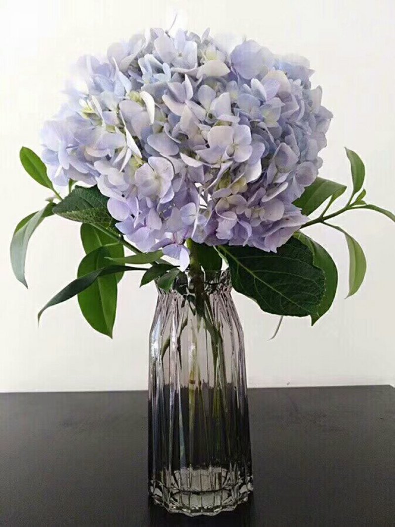 鲜花瓶，花瓶