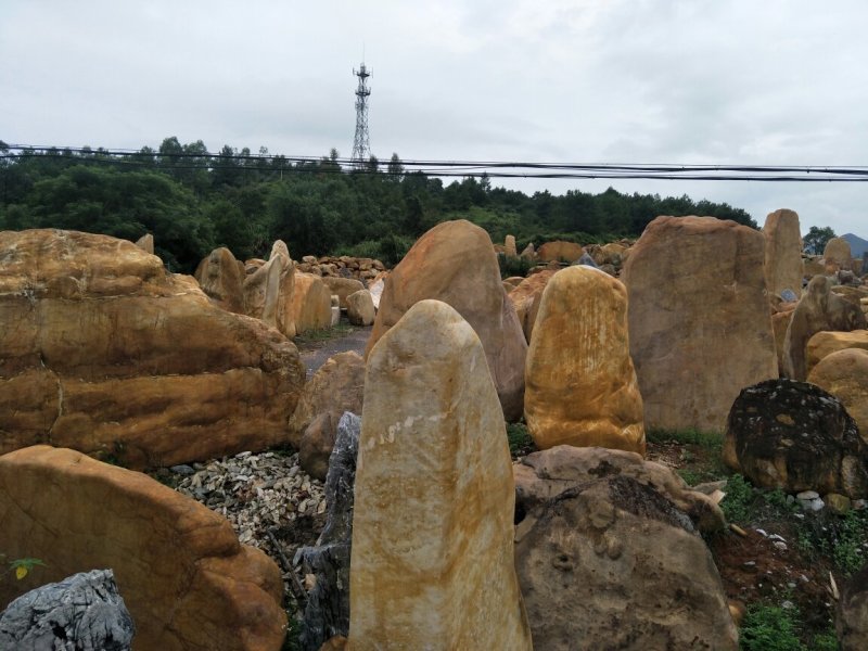 毛石