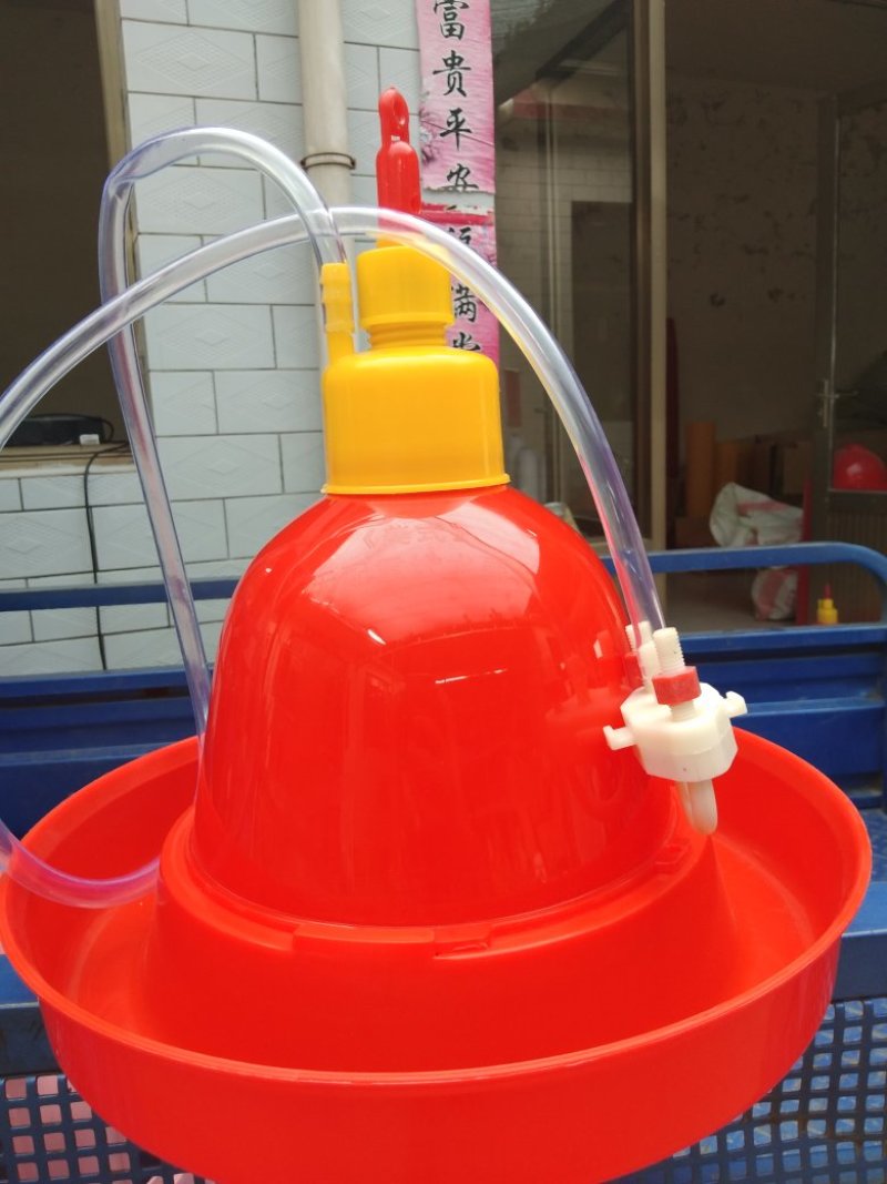 养鸡饮水器
