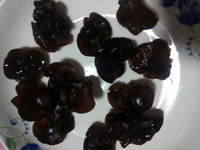 黑木耳木耳东北黑木耳品质好产地直发全国包邮！