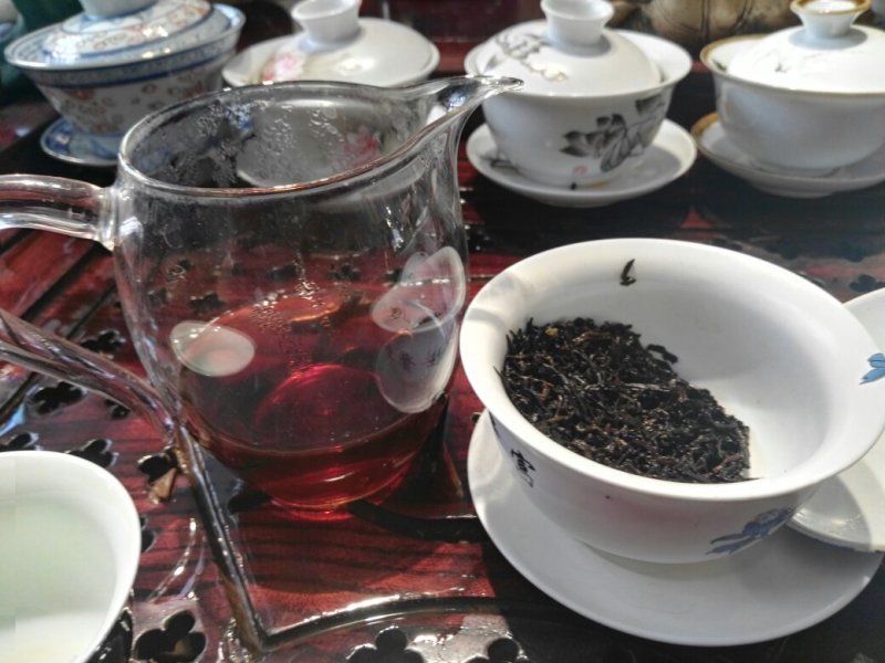 熟茶宫廷普洱古树滑润勐海味醇香