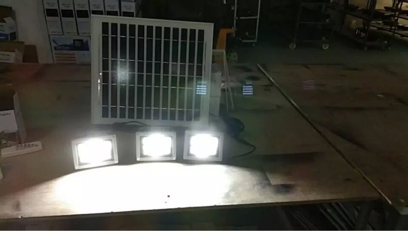 太阳能家用庭院灯户外农村大门口照明灯照亮纳太阳能灯一拖二