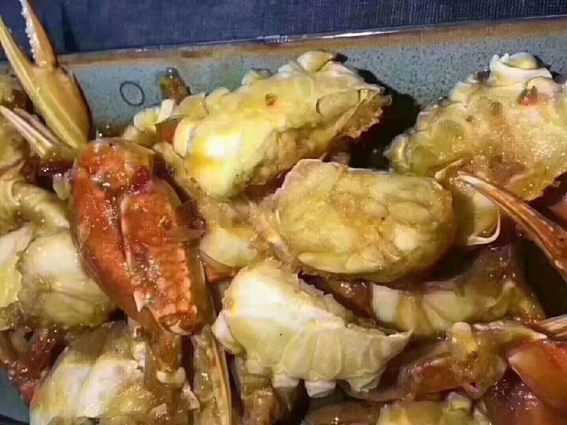 扁蟹(梭子蟹)，肉蟹，花盖蟹，石头蟹，小件试样8斤1件