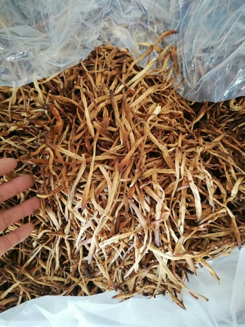 优质无硫黄花菜大量供应中