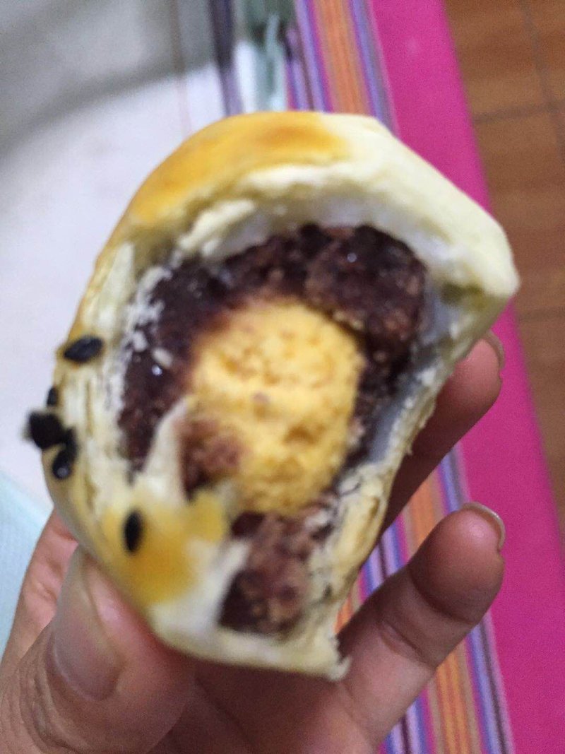 海鸭蛋蛋黄酥