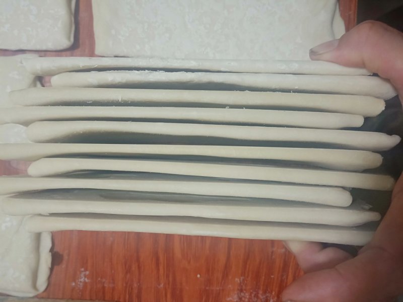 驴肉火烧皮批发量大价优电联优惠多多