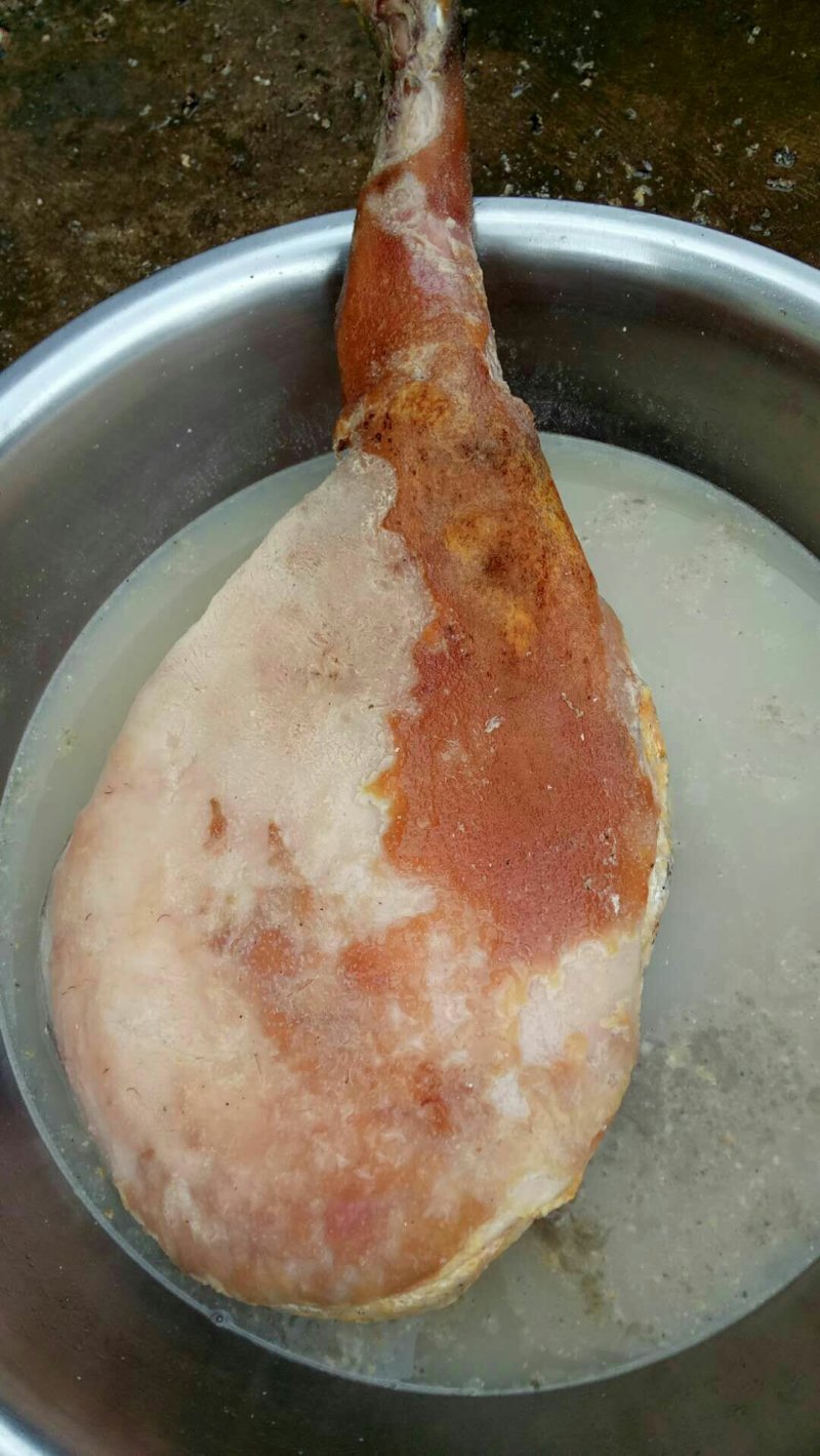 农家自制自然风干火腿