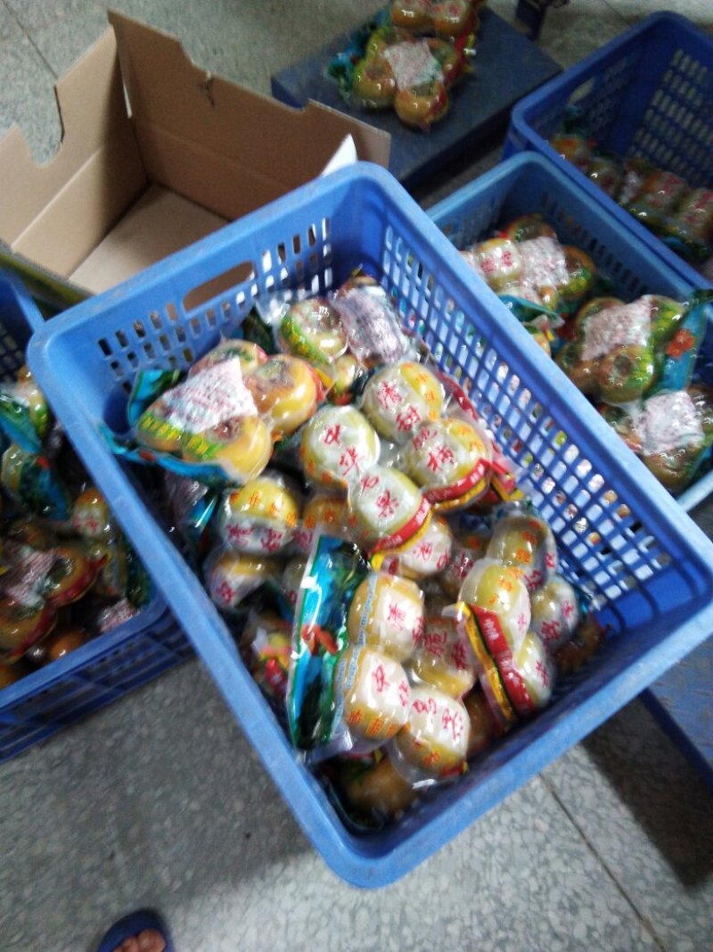 大量供应红柿，甜脆柿