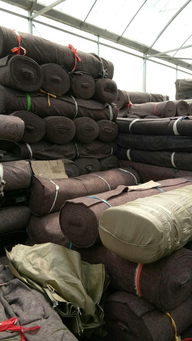 土工布毛毡无纺布工程布家具包装大棚保温防寒公路养护保湿路