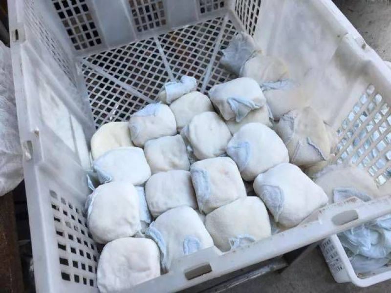 金和布仔豆干