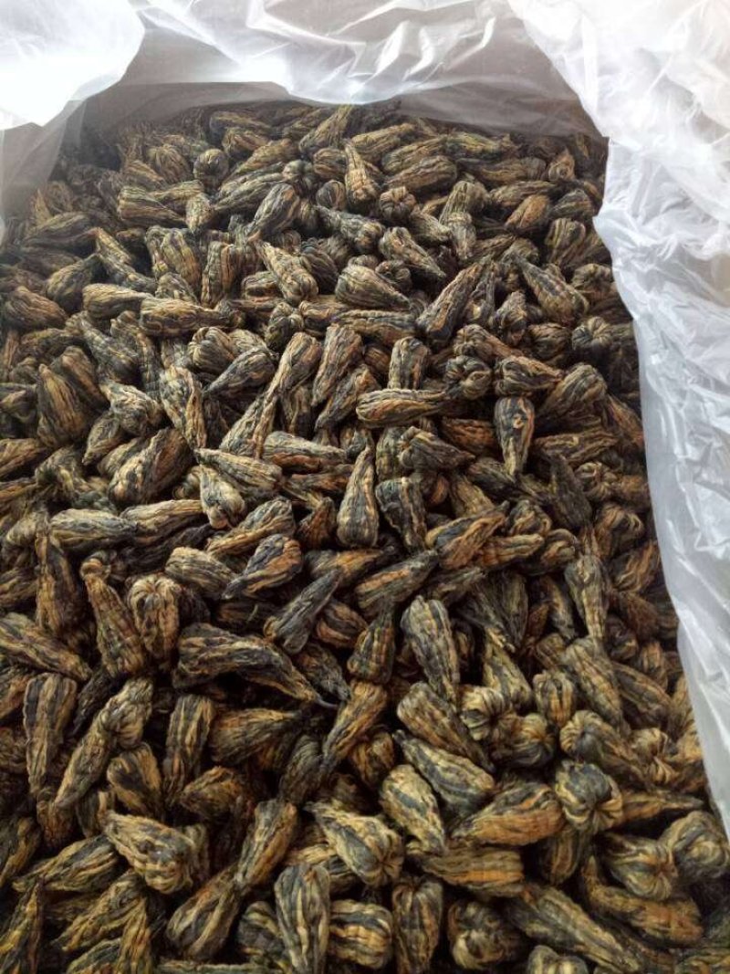 云南临沧茶区凤庆滇红茶