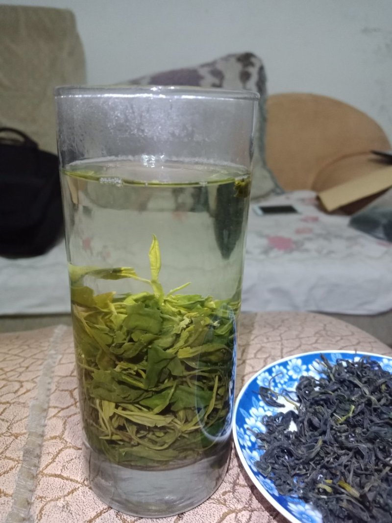 绿茶，都匀毛尖绿茶，2级。