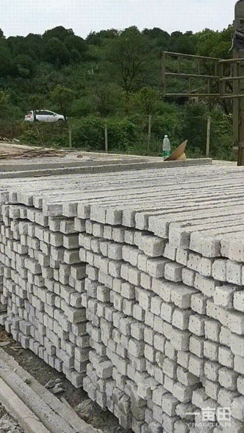 长期供应各种水瓜果所需要的水泥立柱
