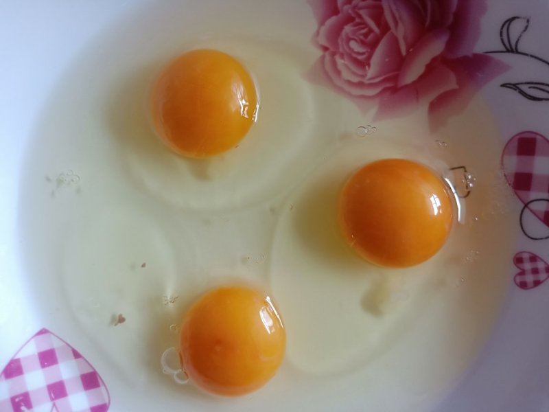 纯粮食喂养柴鸡蛋