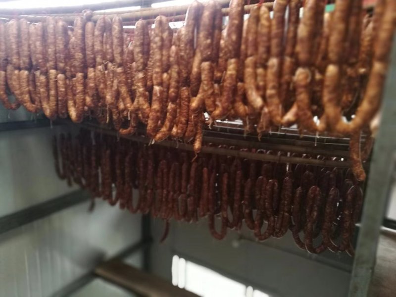 香肠，